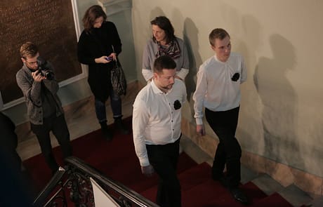 In between yearning and death | dance performance